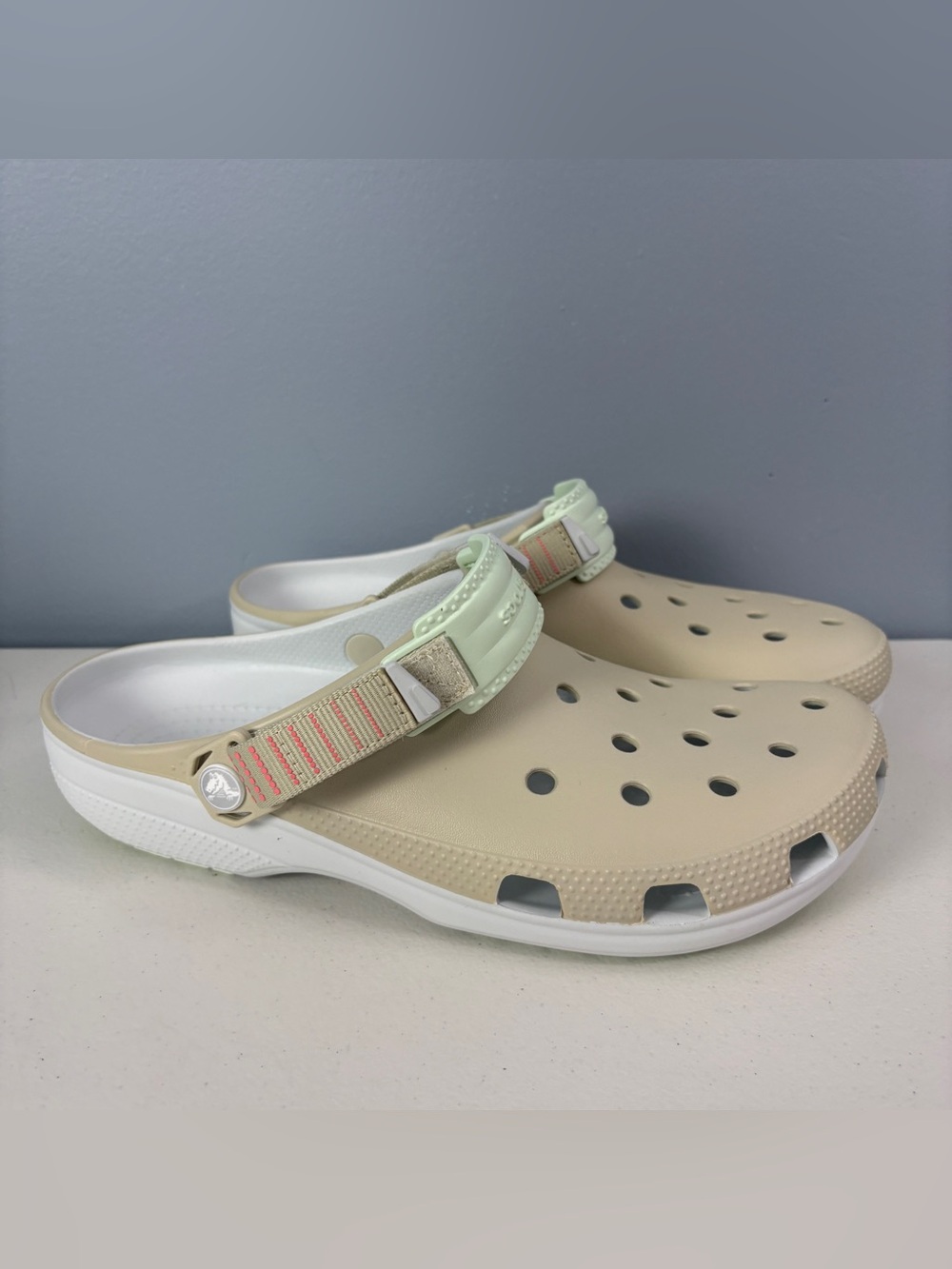 Crocs Classic Turbo Clog Adjustable Strap- 211287-2Y2 Bone White Men 10 Women 12